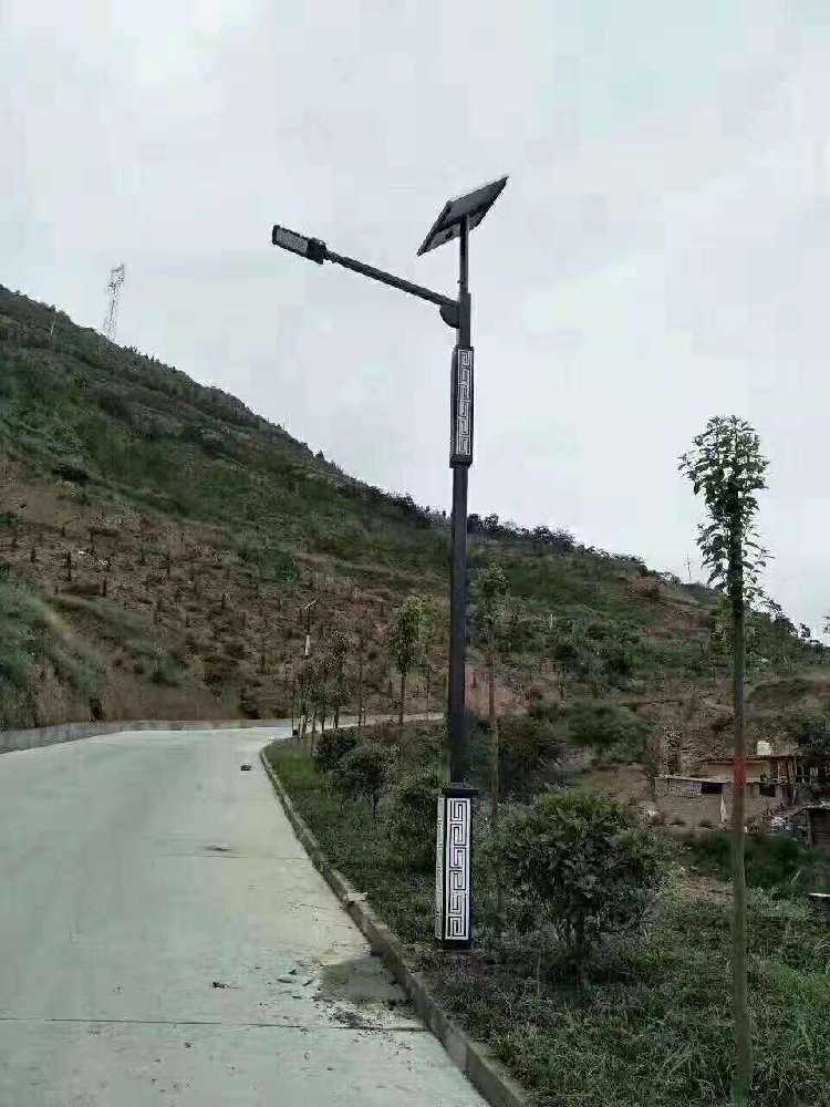 柳州市仿古太阳能路灯